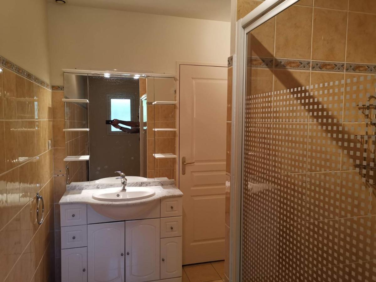 Chambre D'Hote Dans Une Maison Avec Parking Privee Saint-Etienne  Exterior foto